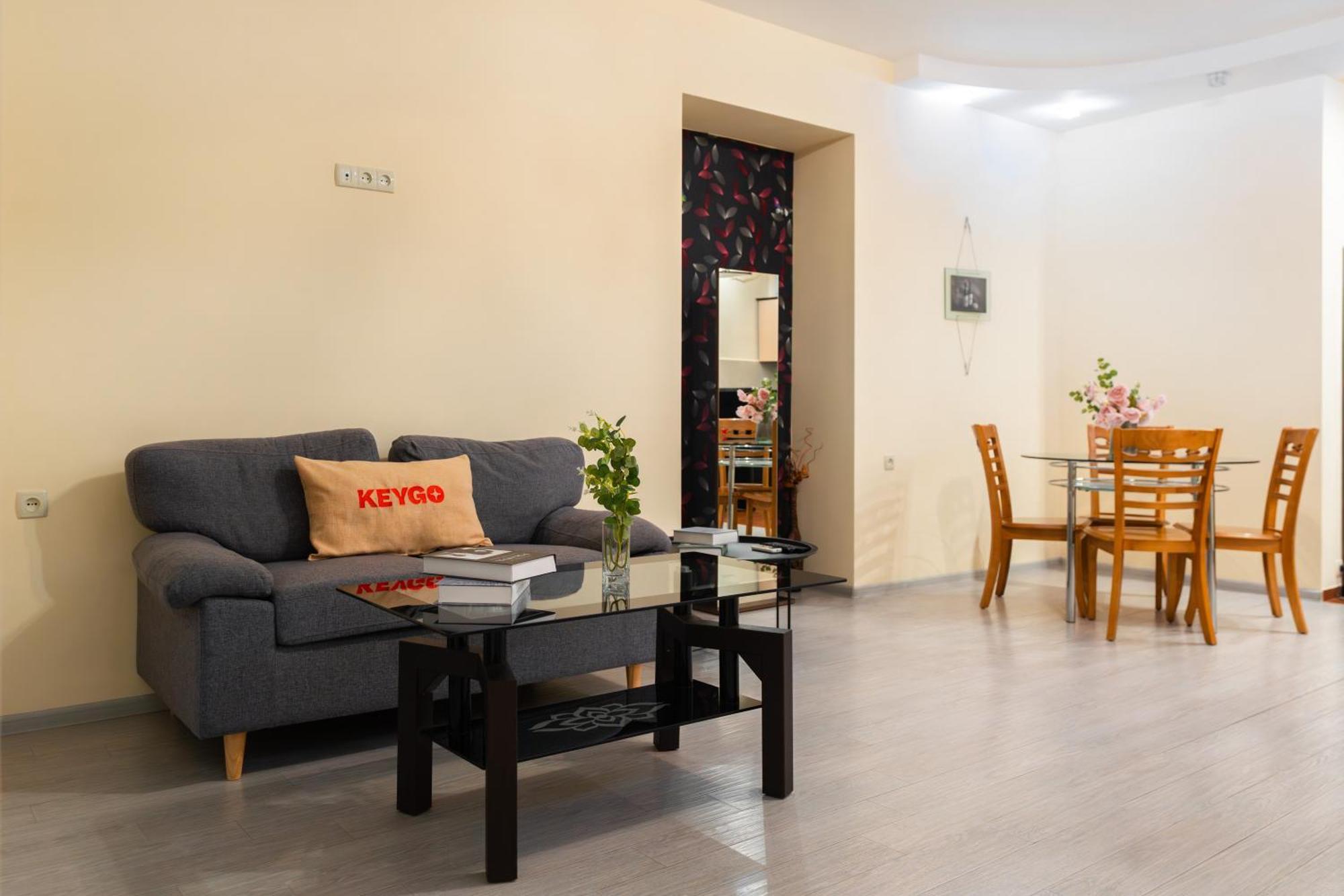 1Br Apt Near Opera Self-Enter By Keygo 25 Yerevan Exterior photo